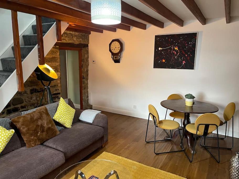 Stunning With Log Burner Holiday home Frosterley