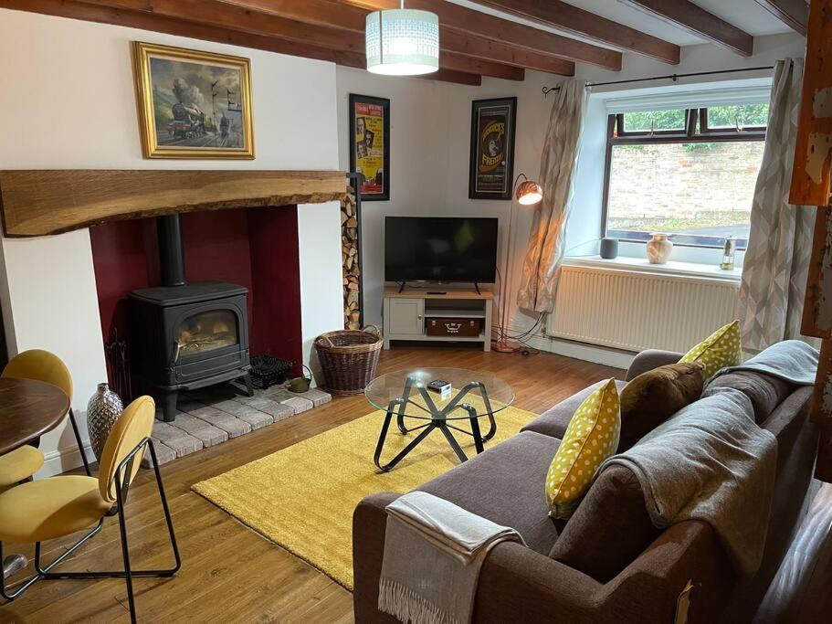 Stunning With Log Burner Frosterley