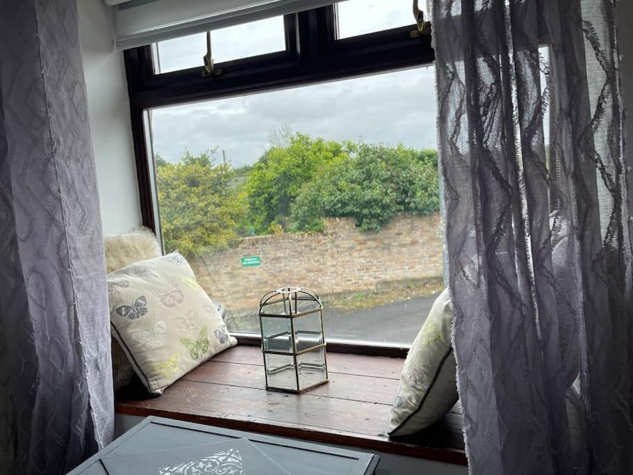 Holiday home Stunning With Log Burner *